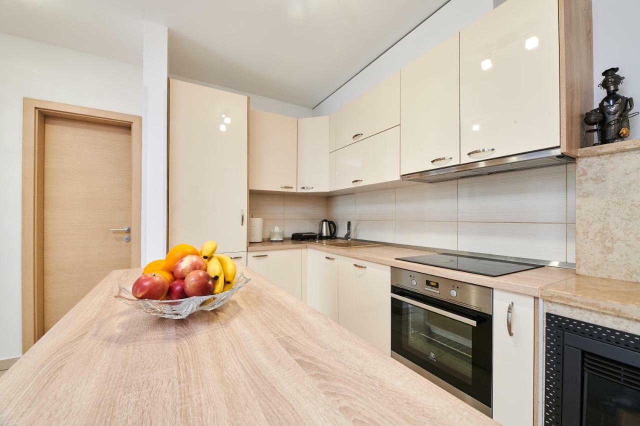 Apartman Leon Umag Kültér fotó